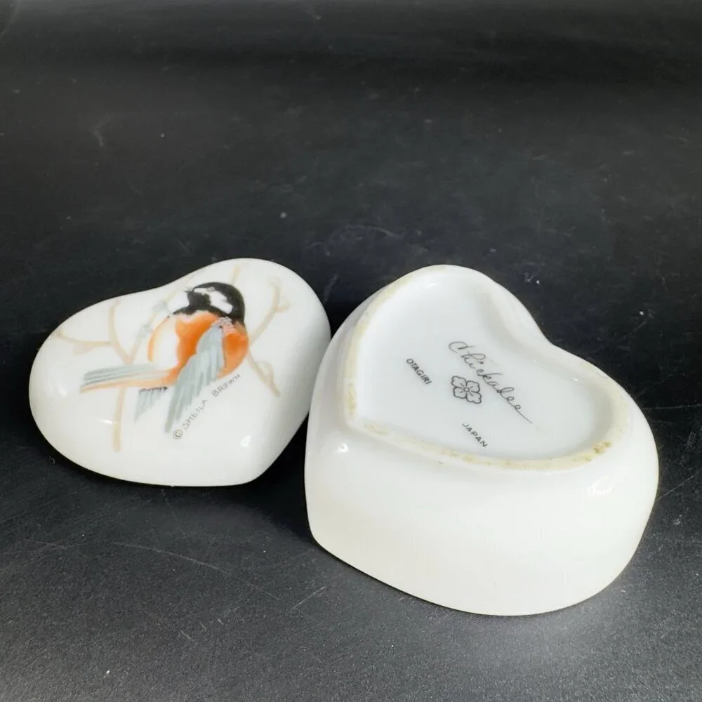 Vintage Otagiri Chickadee Heart Shaped Bird‎ Trinket Box Sheila Brown Container